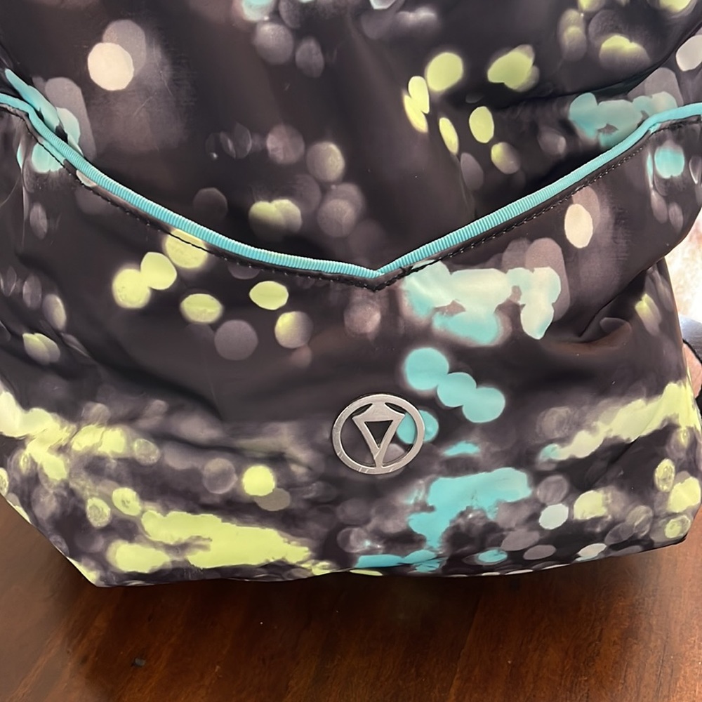 Ivivva backpack - Picture 8 of 12